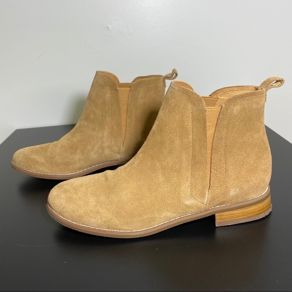 Urban Outfitters Suede Chelsea Boots - Picture 7 of 8